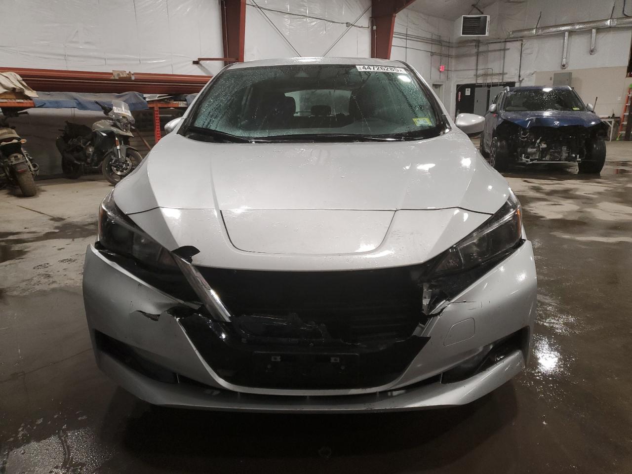 2022 Nissan Leaf - Image 5