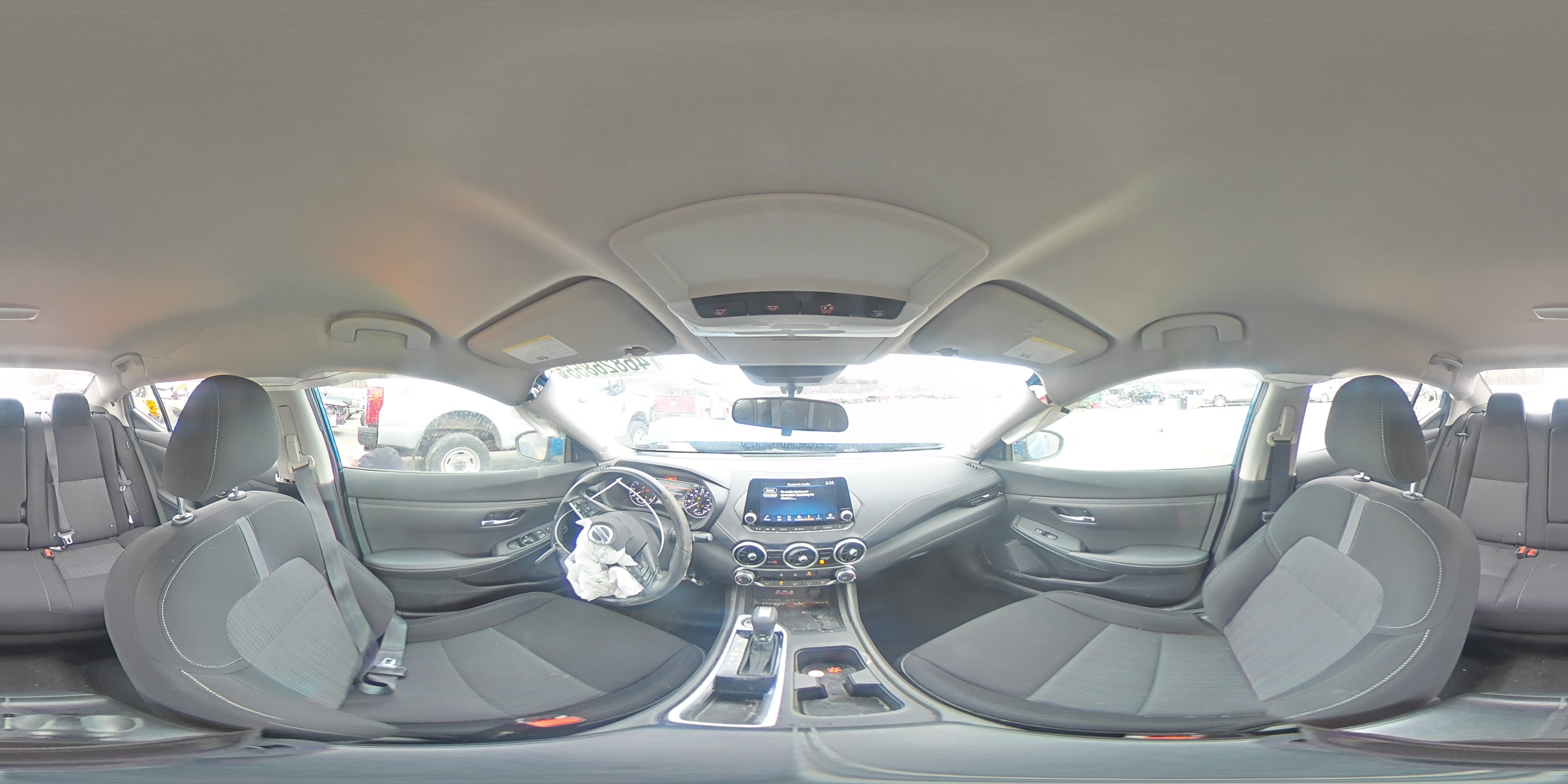 2022 Nissan Sentra - Image 13