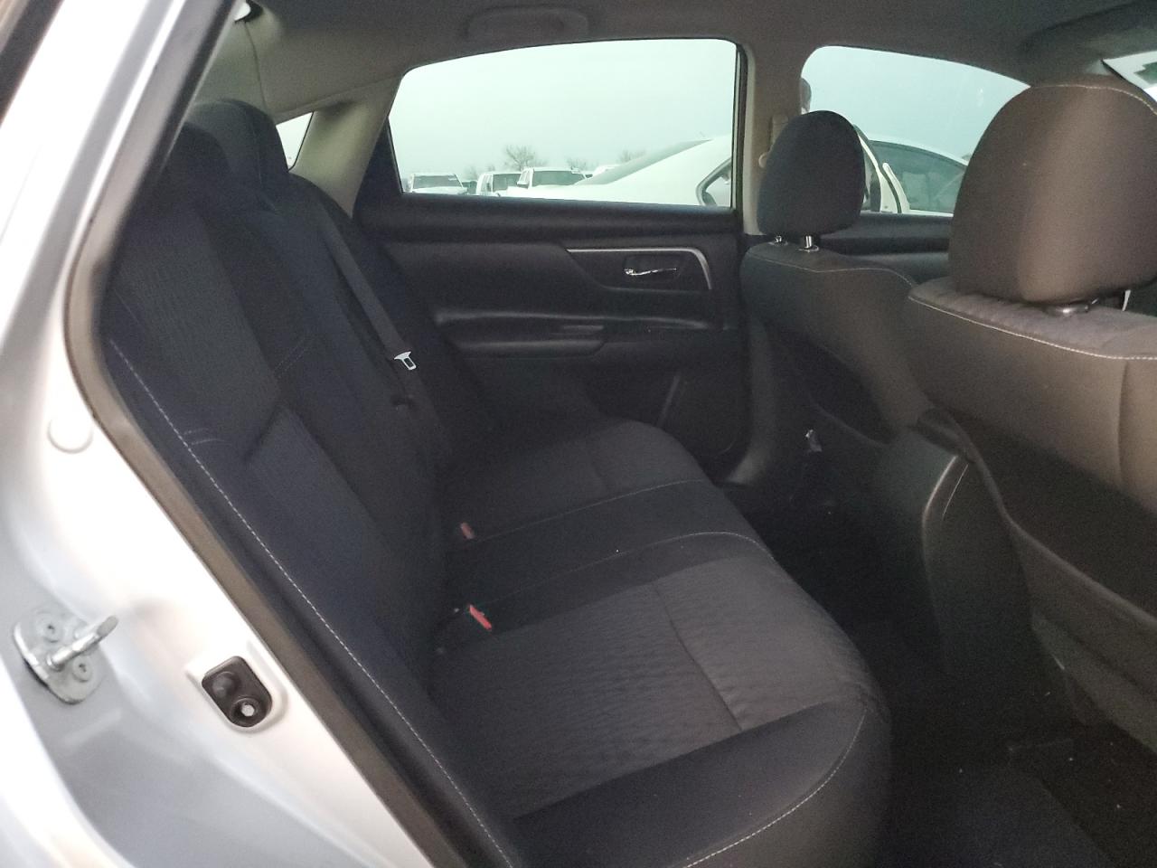 2018 Nissan Altima - Image 10