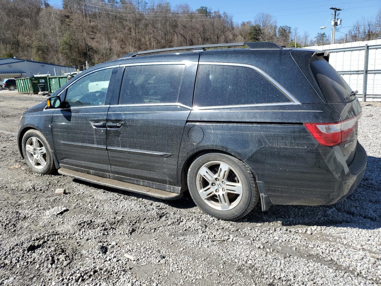 2011 Honda Odyssey - Image 2