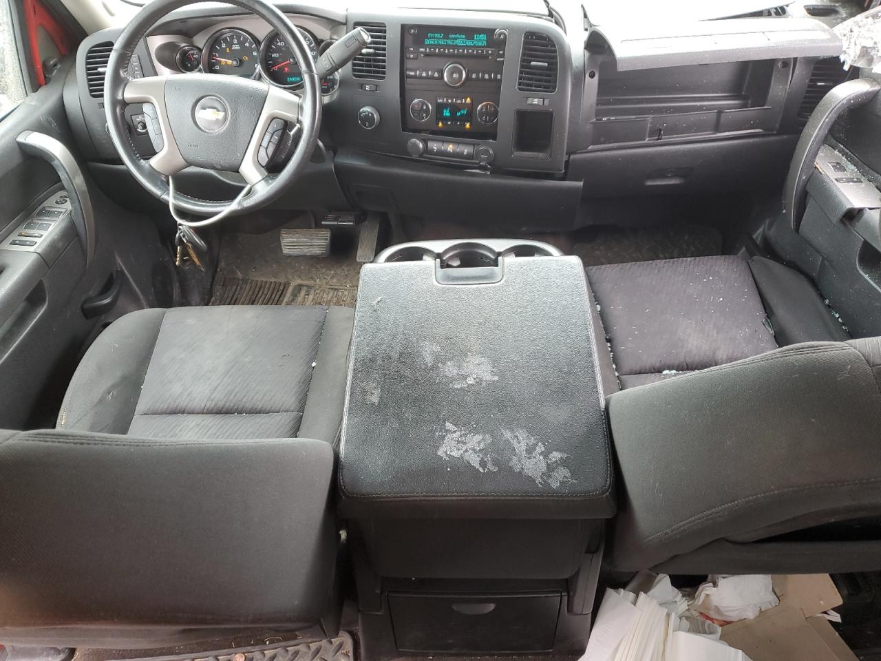 2012 Chevrolet Silverado - Image 8