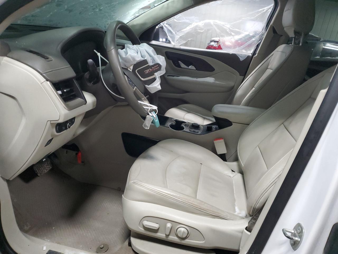 2018 GMC Terrain - Image 7