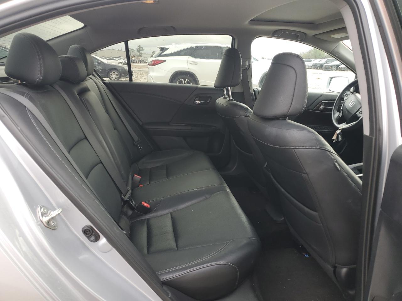 2017 Honda Accord - Image 10