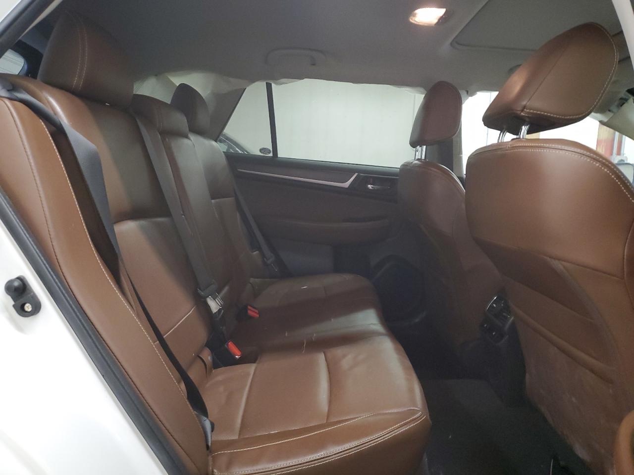 2017 Subaru Outback - Image 11