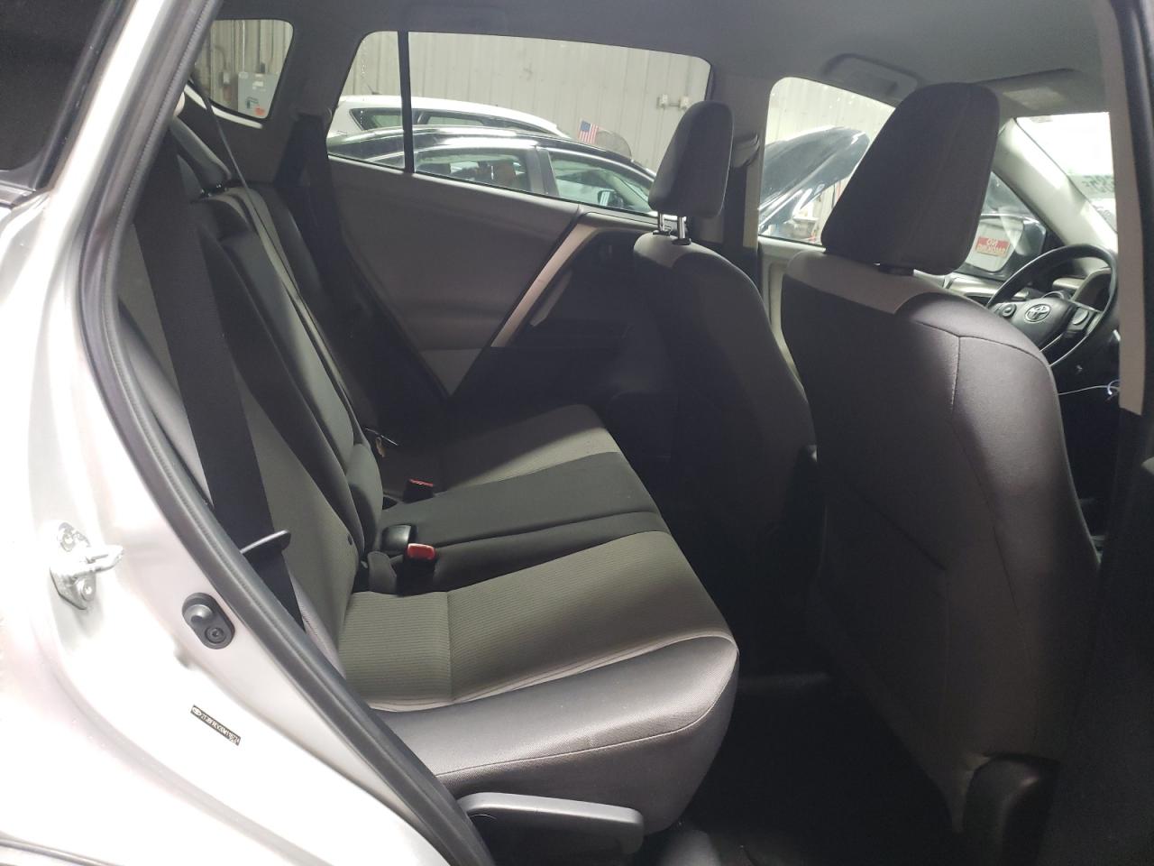 2013 Toyota RAV 4 - Image 10