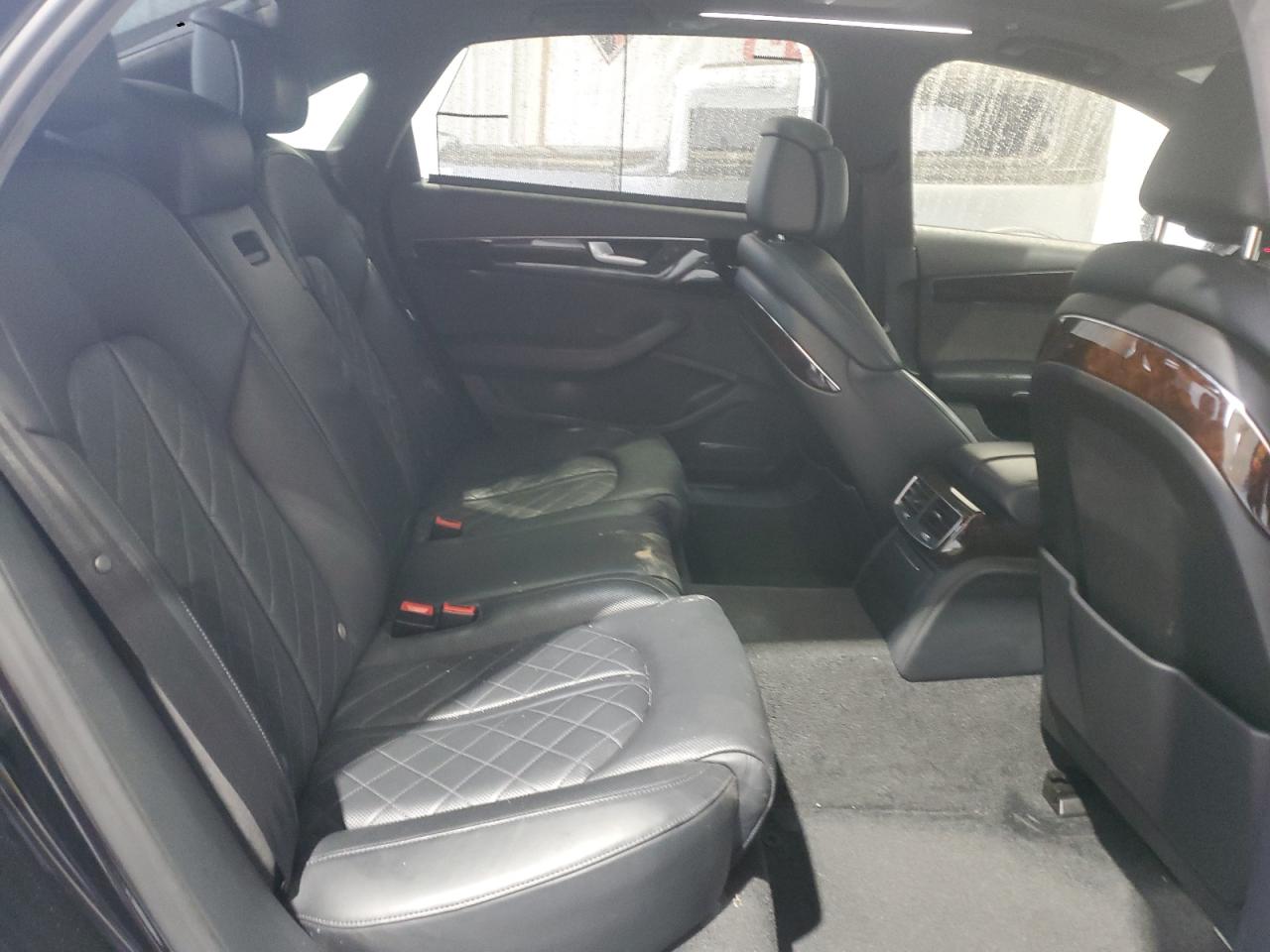 2017 Audi A8 - Image 10