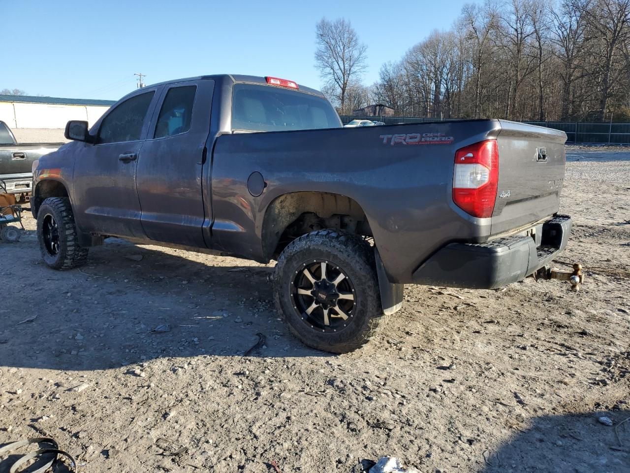 2015 Toyota Tundra - Image 2