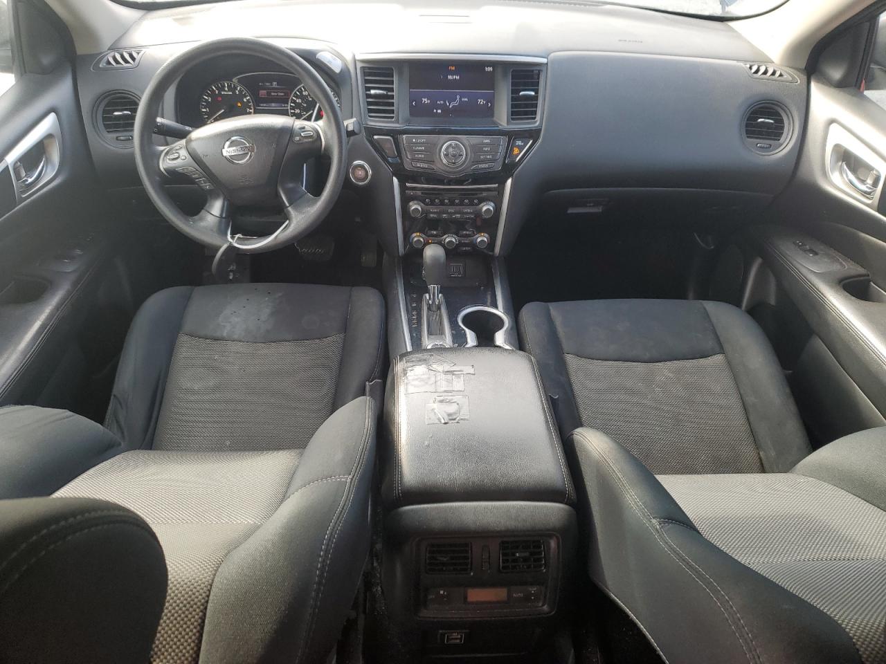2018 Nissan Pathfinder - Image 8