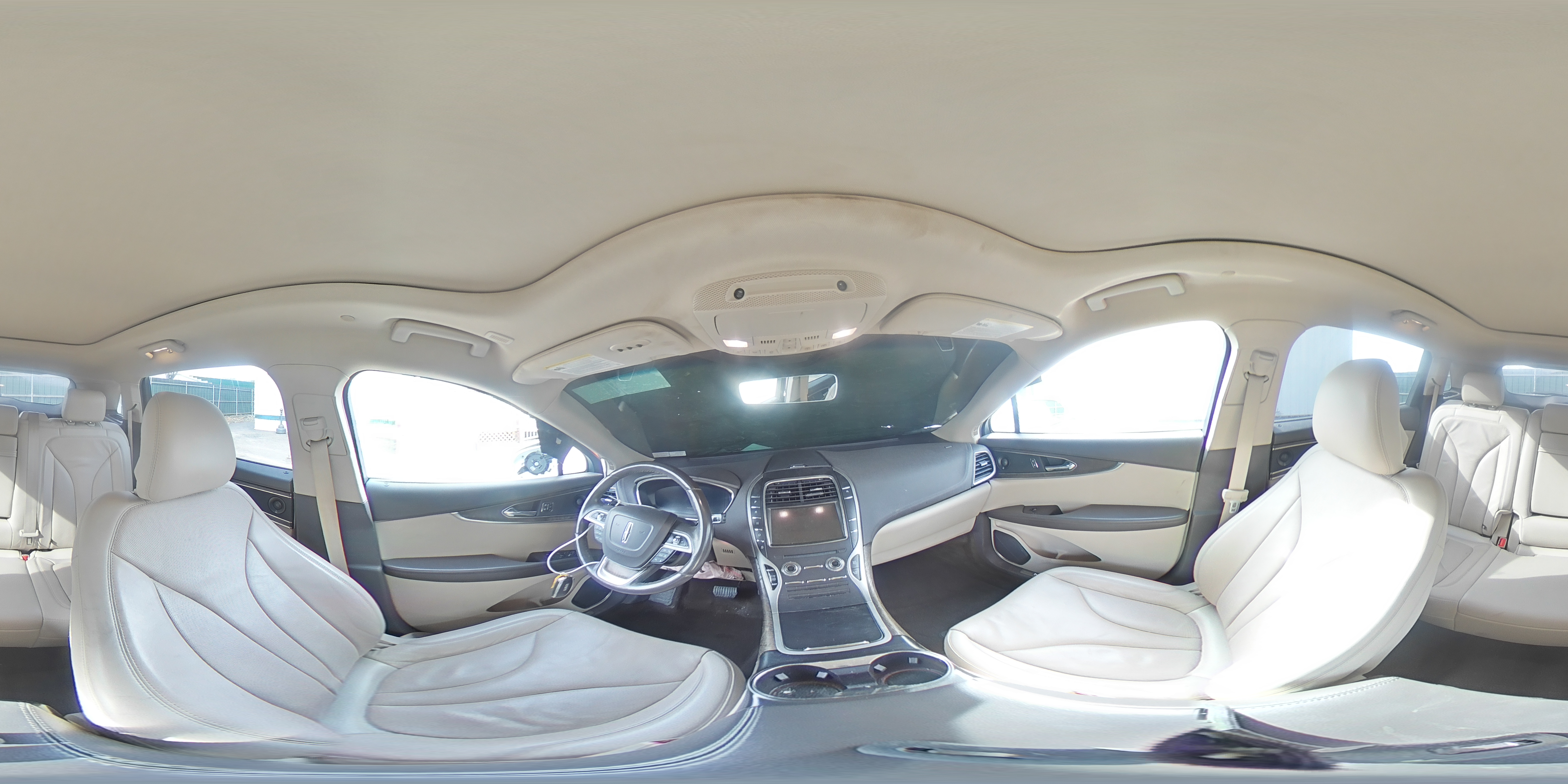 2019 Lincoln Nautilus - Image 13