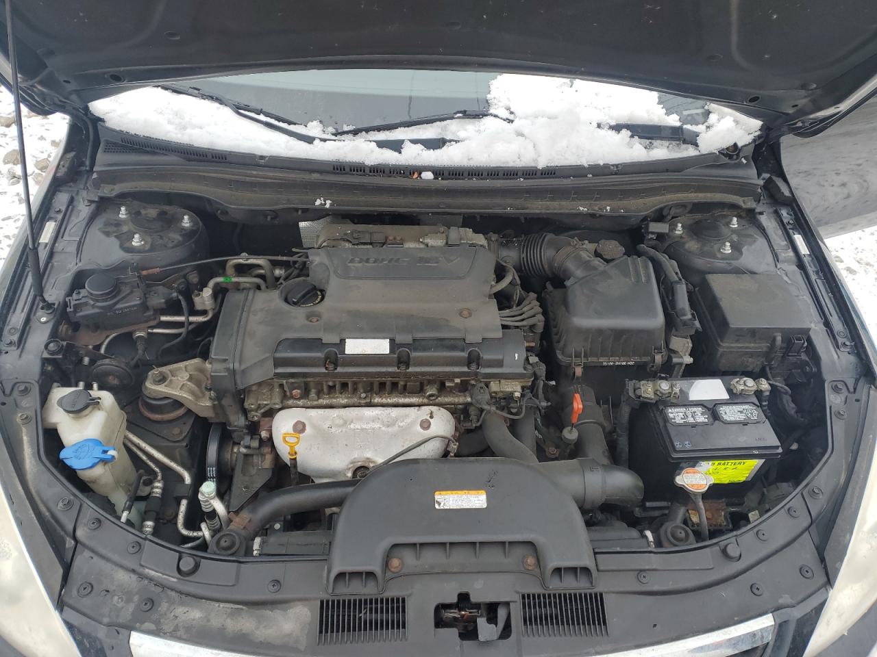 2010 Hyundai Elantra - Image 11