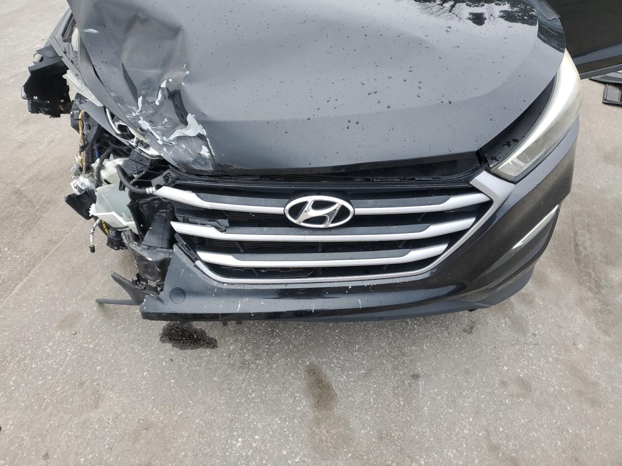 2017 Hyundai Tucson - Image 13