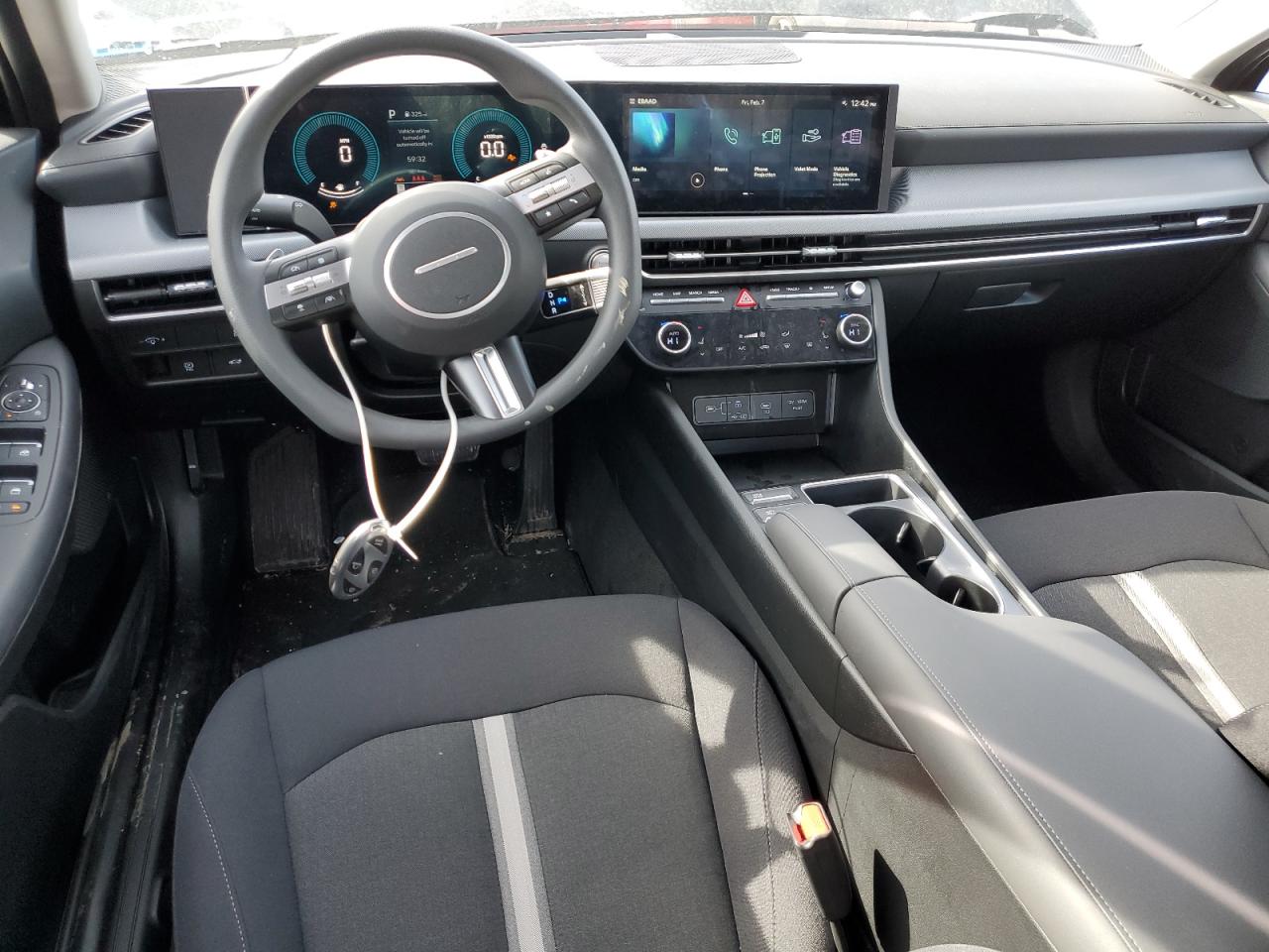 2024 Hyundai Sonata - Image 8
