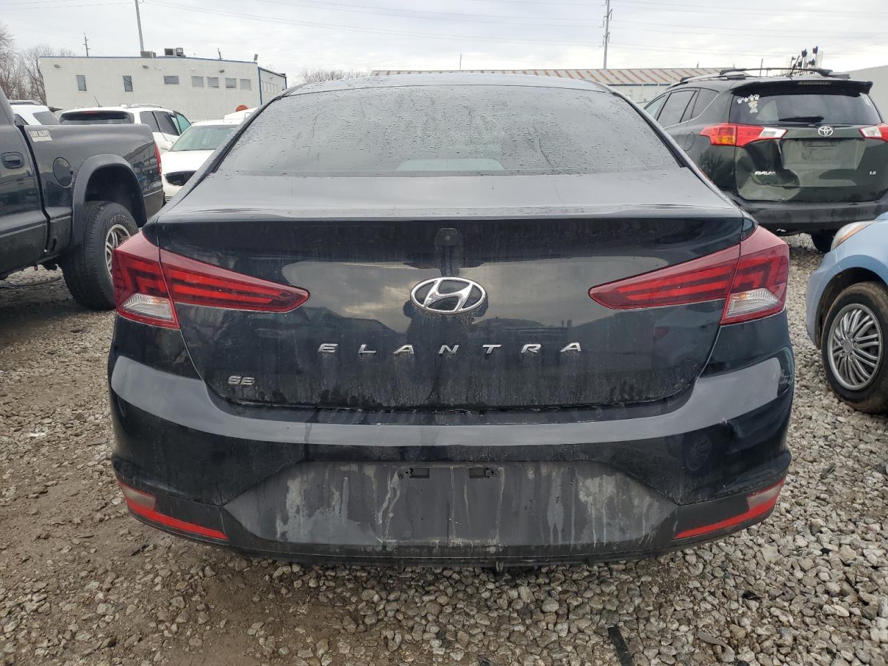 2019 Hyundai Elantra - Image 6