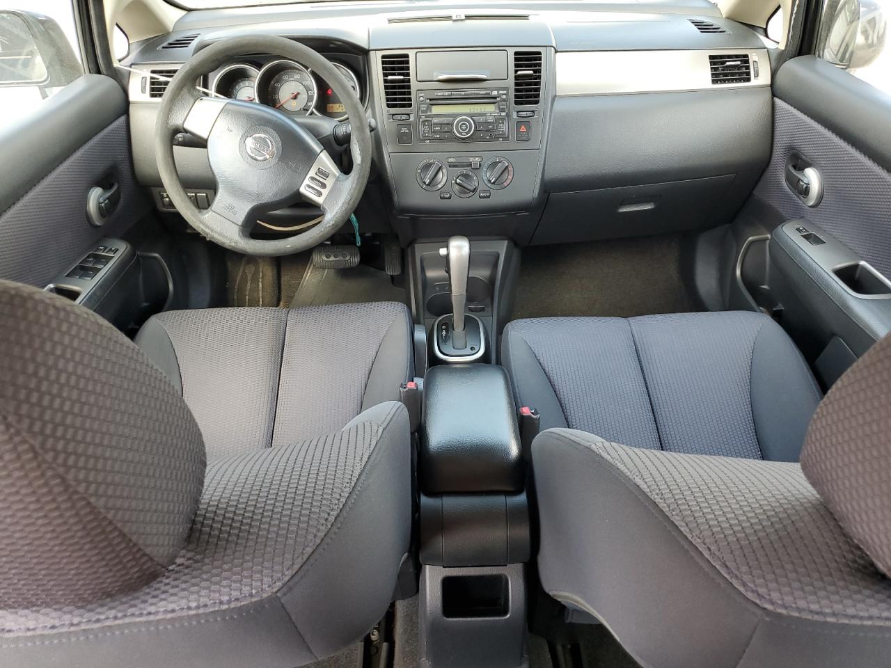 2008 Nissan Versa - Image 8