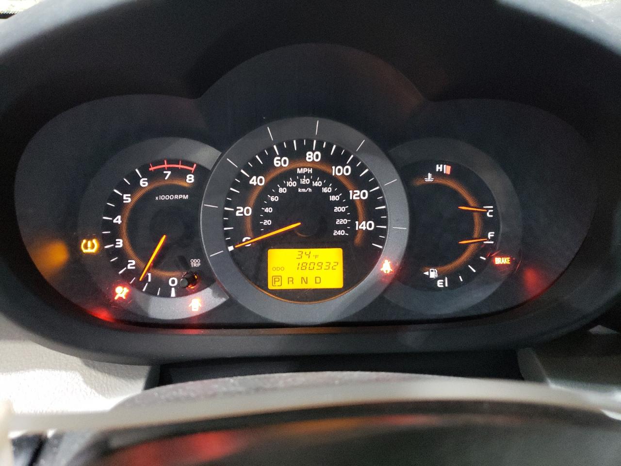 2010 Toyota RAV 4 - Image 9