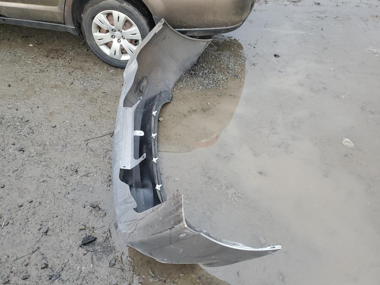 2010 Mazda 5 - Image 12