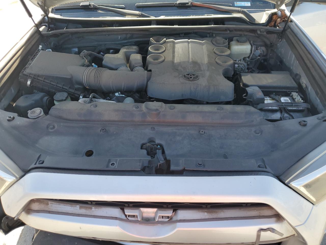 2016 Toyota 4Runner - Image 12