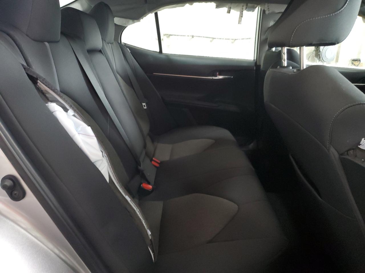 2023 Toyota Camry - Image 11