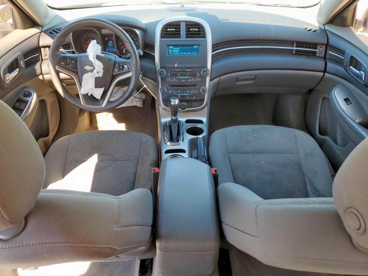 2015 Chevrolet Malibu - Image 8