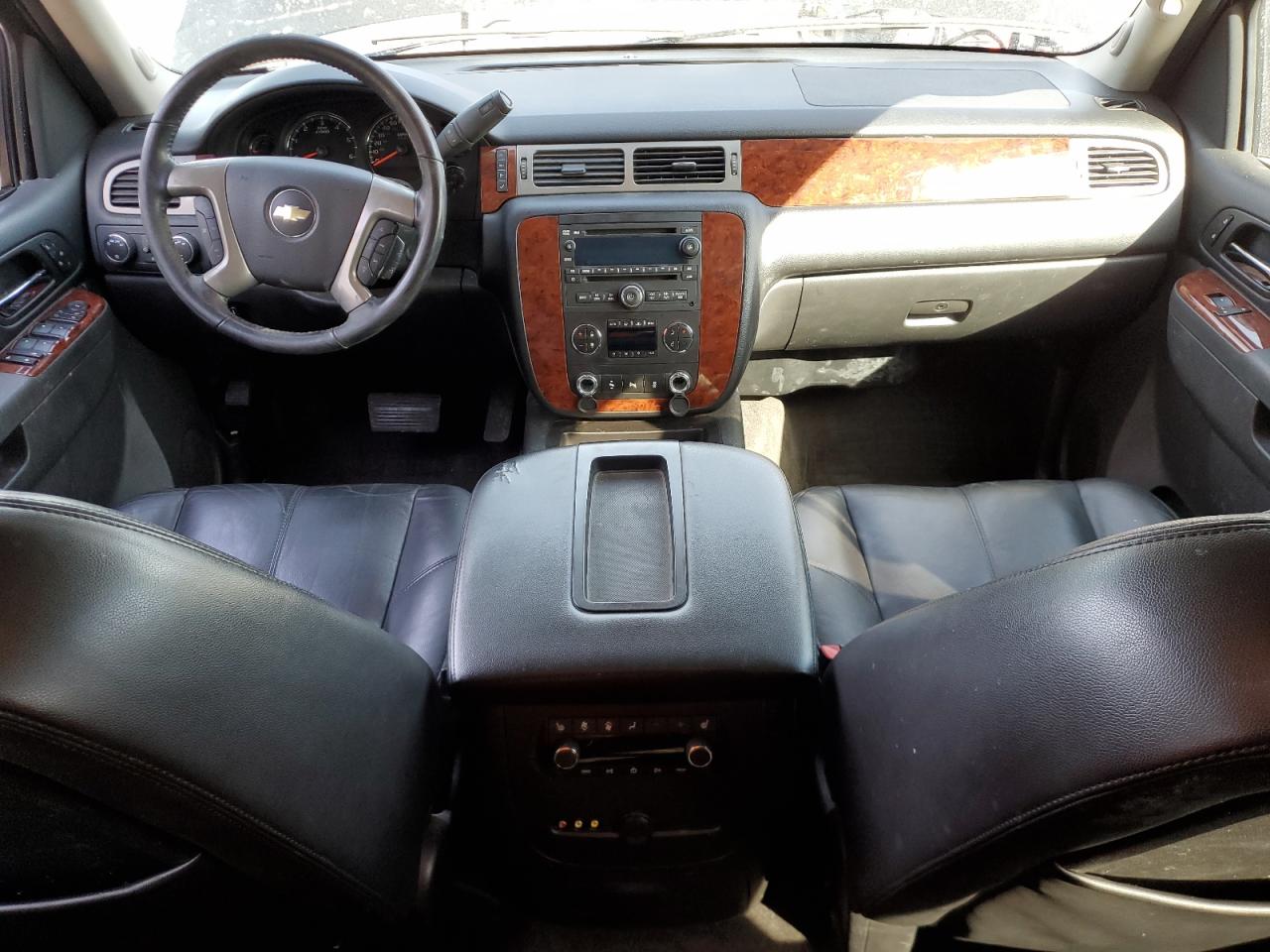 2014 Chevrolet Tahoe - Image 8