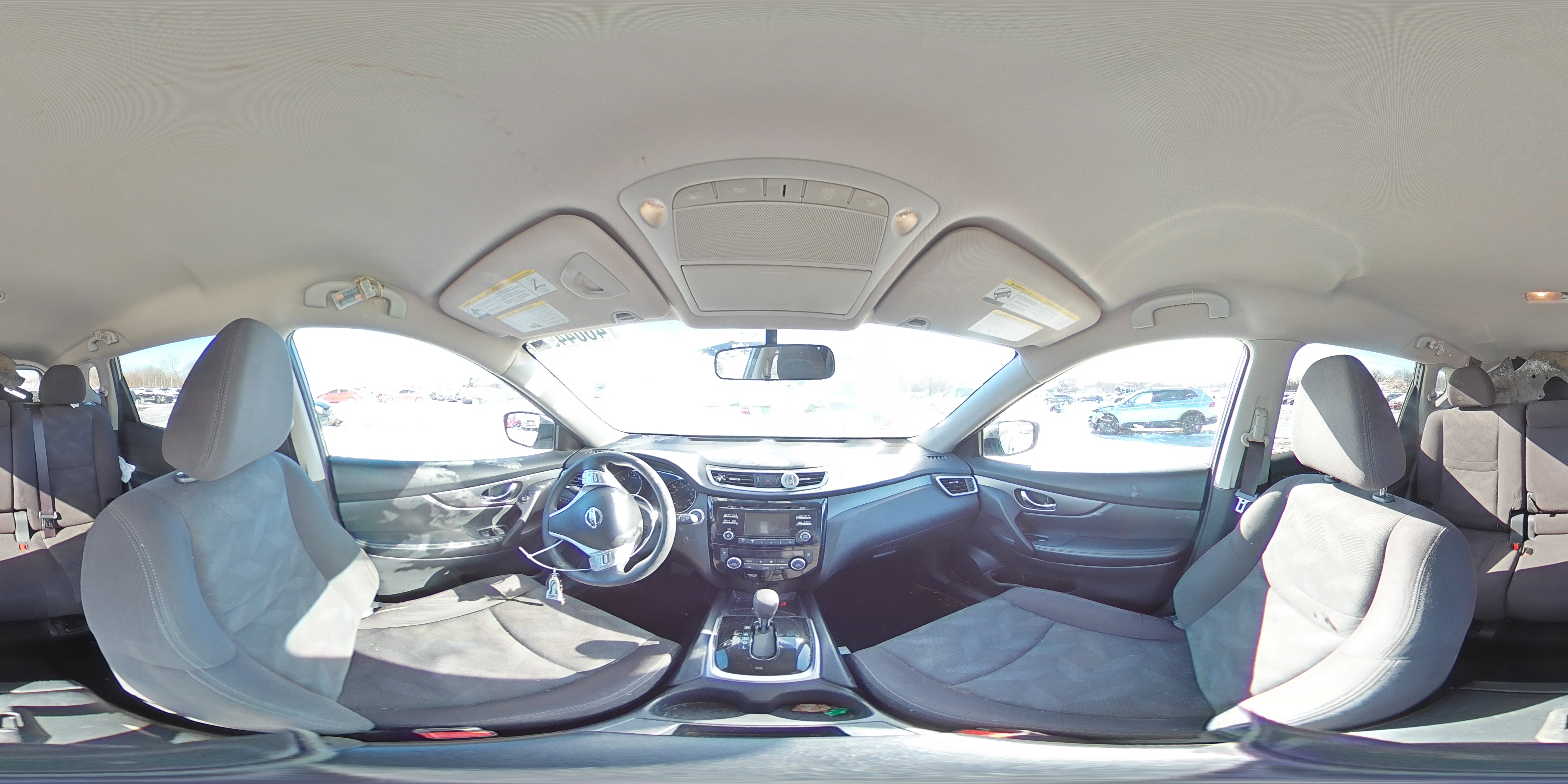 2016 Nissan Rogue - Image 13