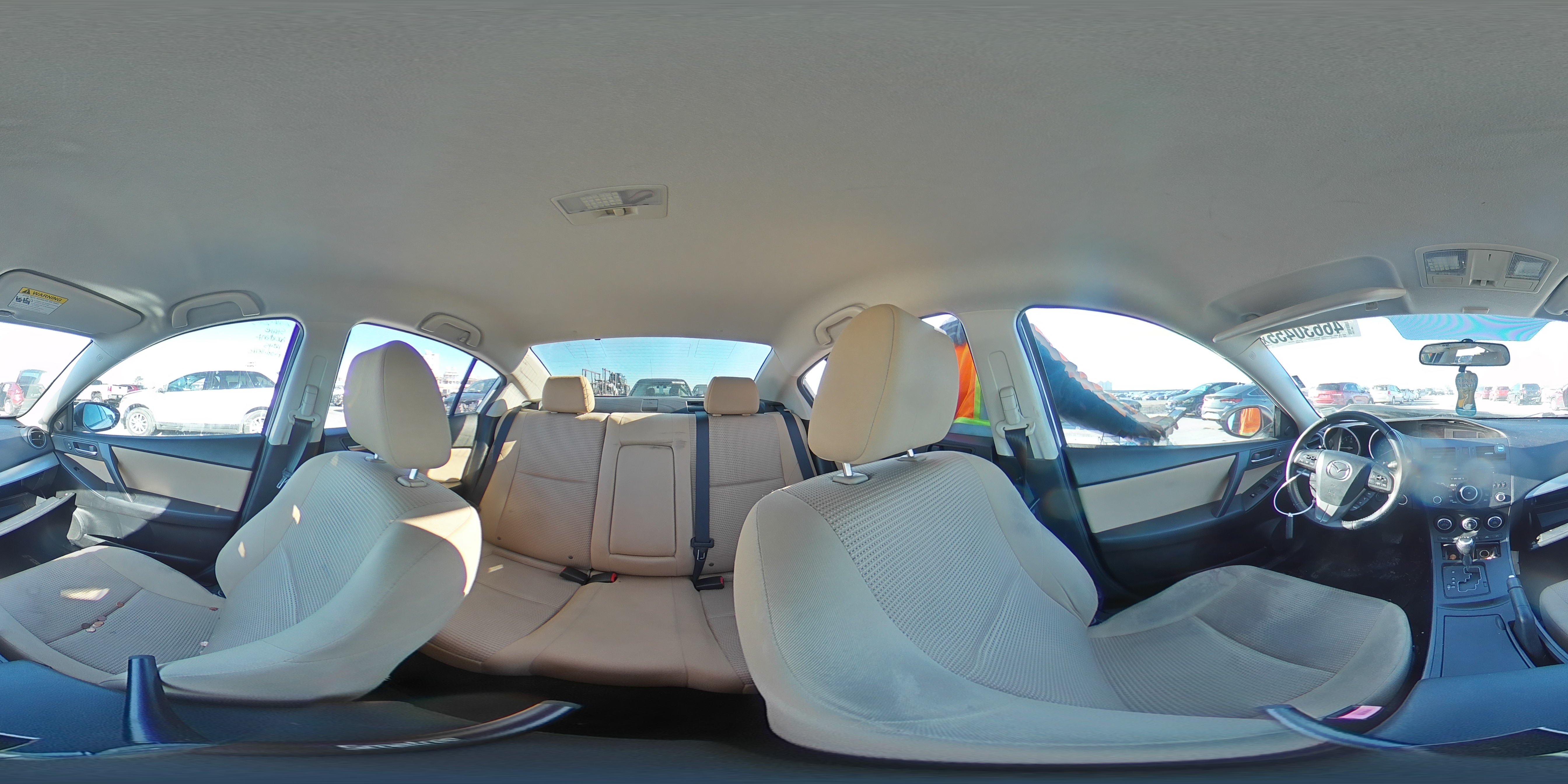2013 Mazda 3 - Image 13