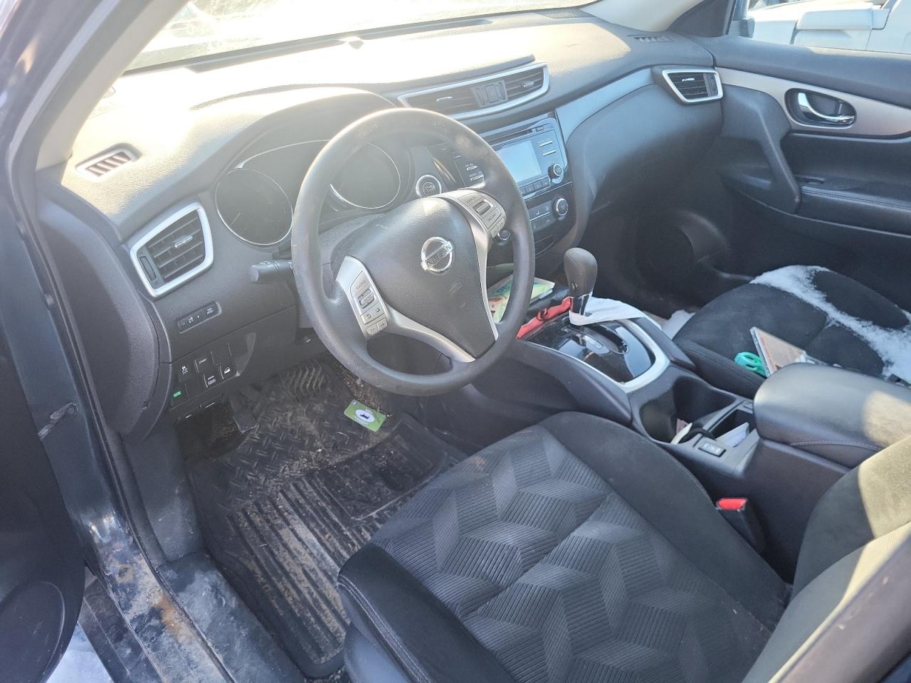 2015 Nissan Rogue - Image 7
