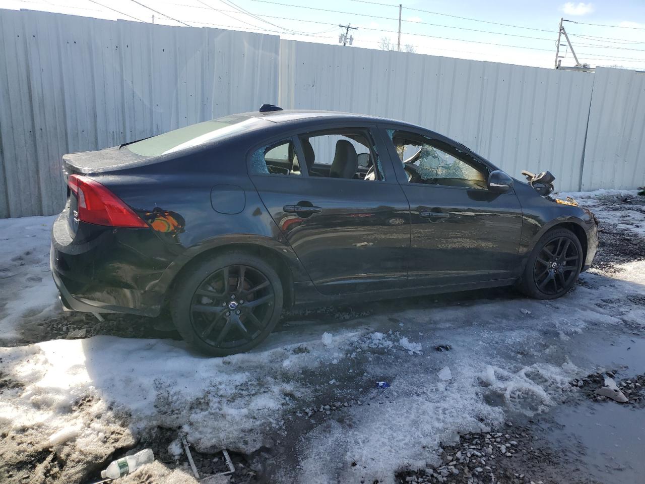2017 Volvo S60 - Image 3