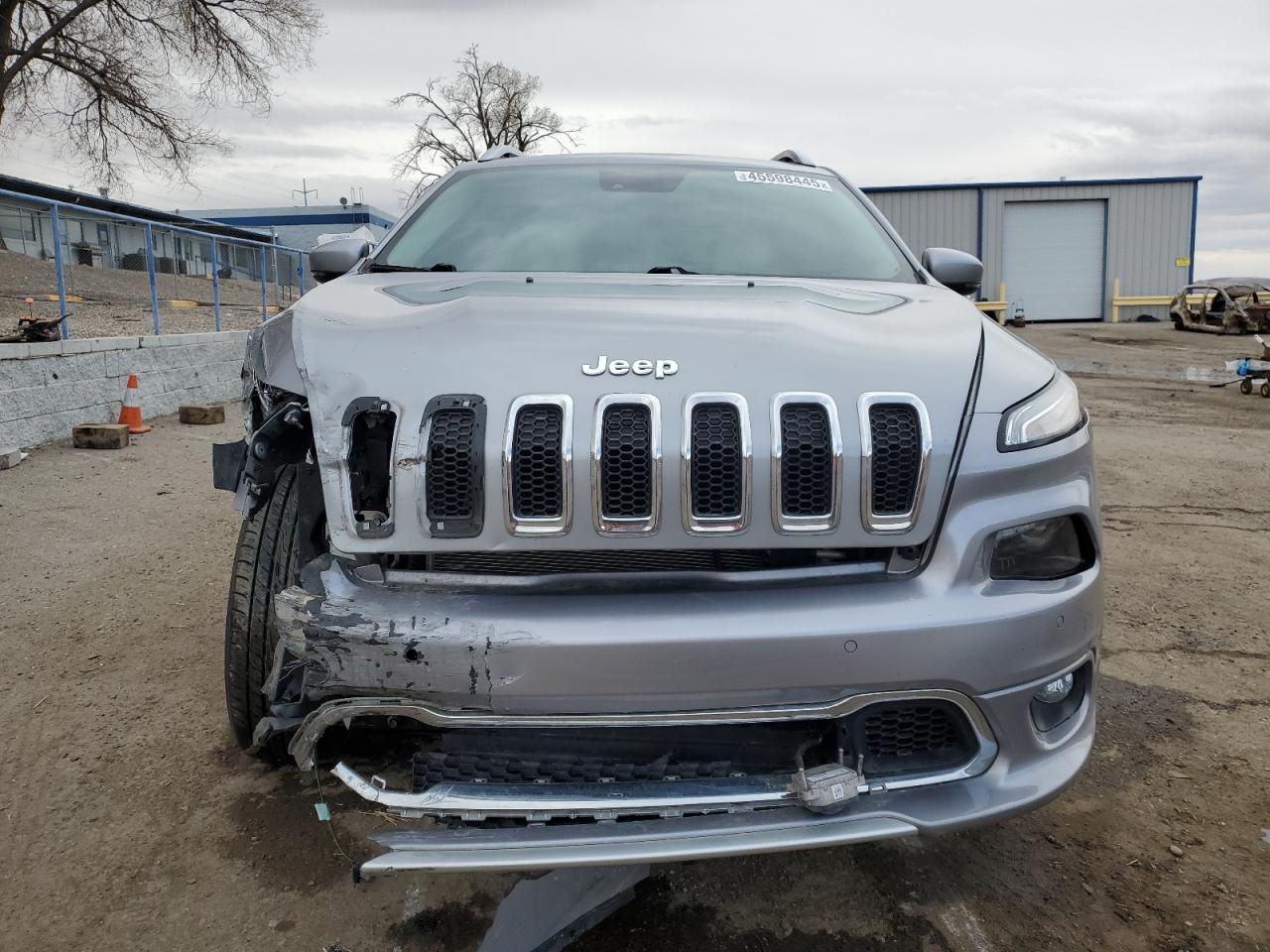 2017 Jeep Cherokee - Image 5