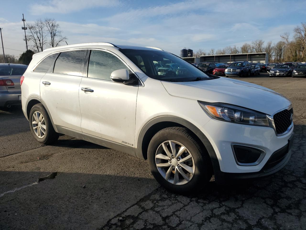 2016 Kia Sorento - Image 4