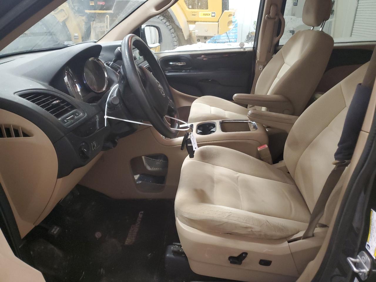 2015 Dodge Caravan - Image 7
