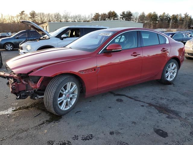  JAGUAR XE 2018 Красный