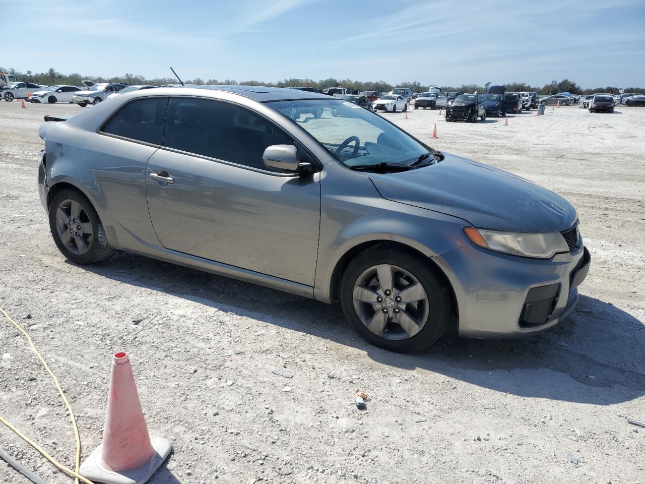 2011 Kia Forte - Image 4