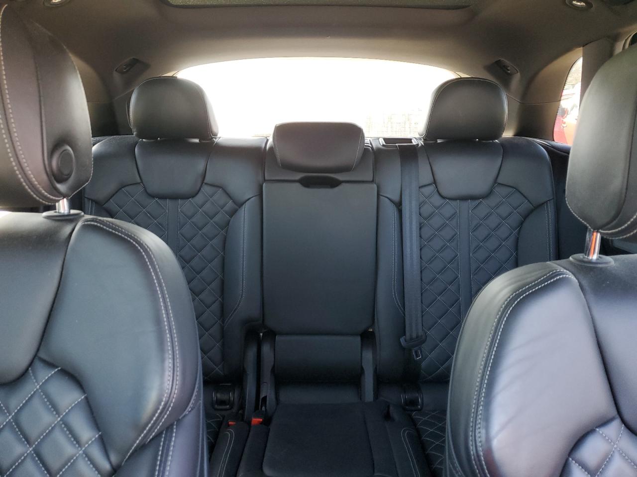 2018 Audi SQ5 - Image 10