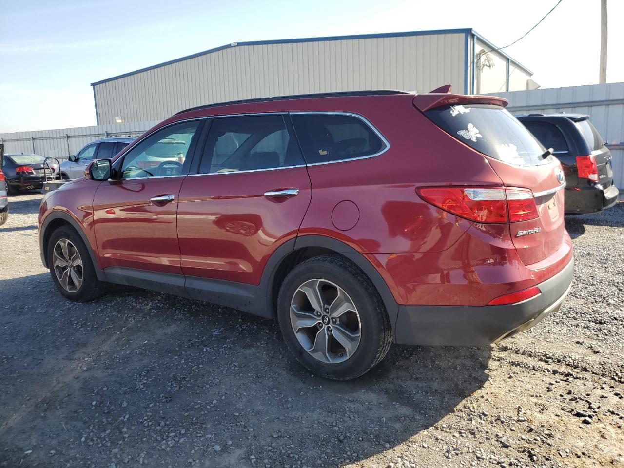 2016 Hyundai Santa Fe - Image 2