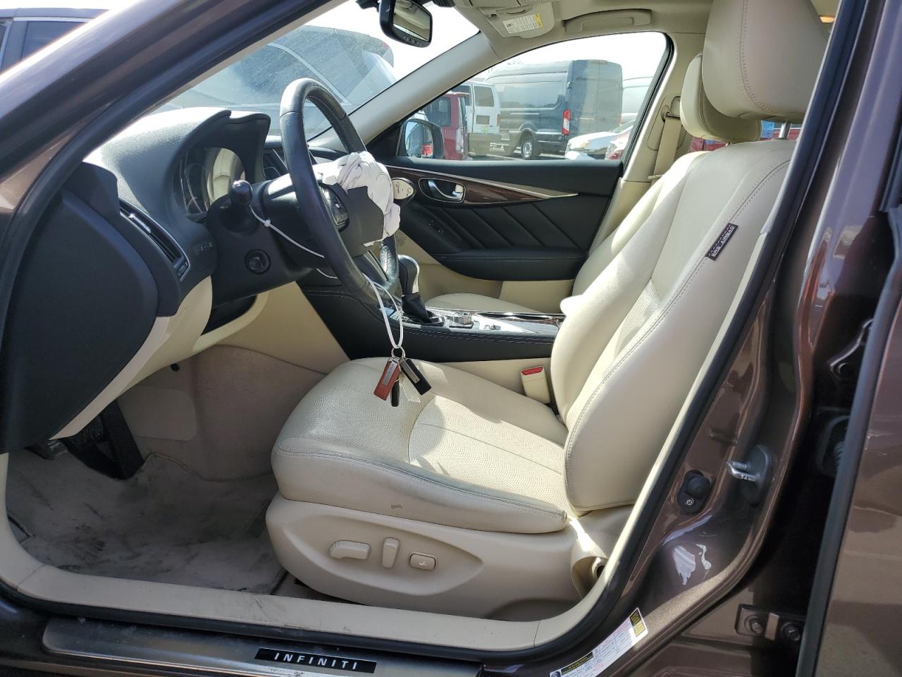 2016 Infiniti Q50 - Image 7