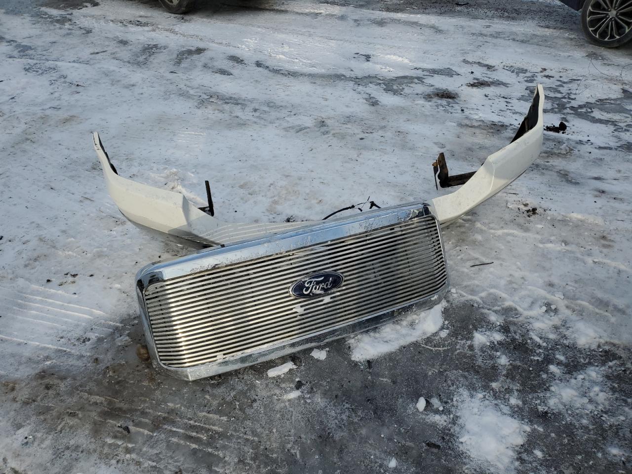 2007 Ford F250 - Image 12