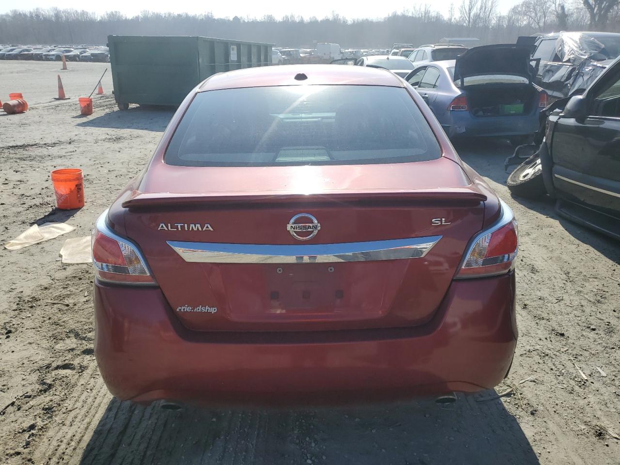 2015 Nissan Altima - Image 6