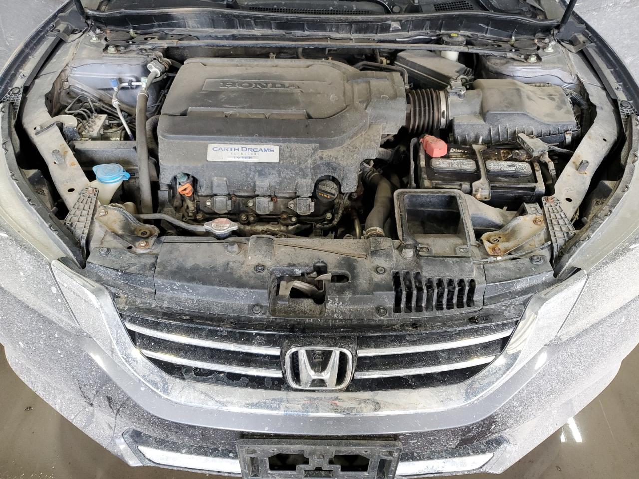2015 Honda Accord - Image 11