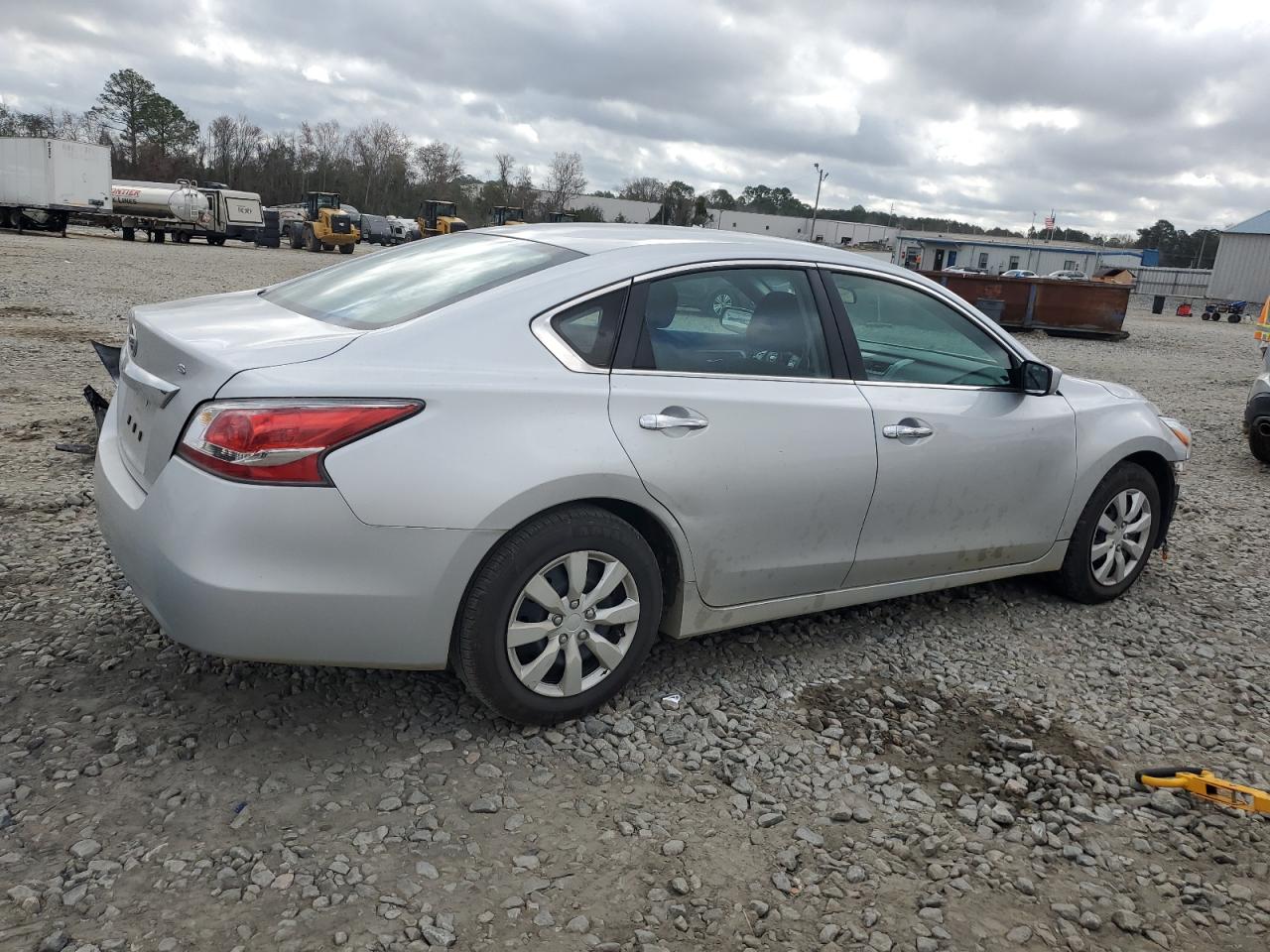 2015 Nissan Altima - Image 3