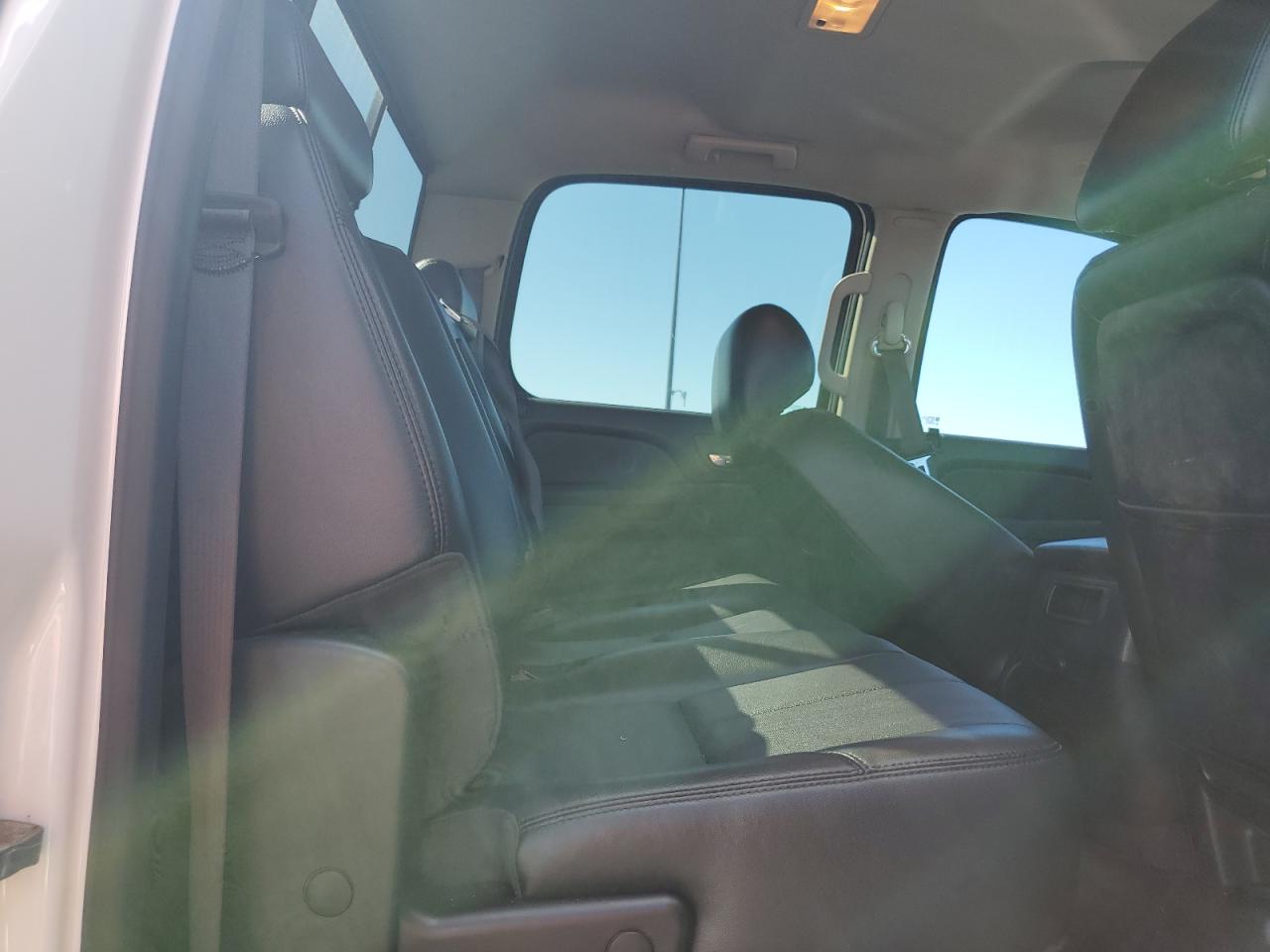 2013 Chevrolet Silverado - Image 10