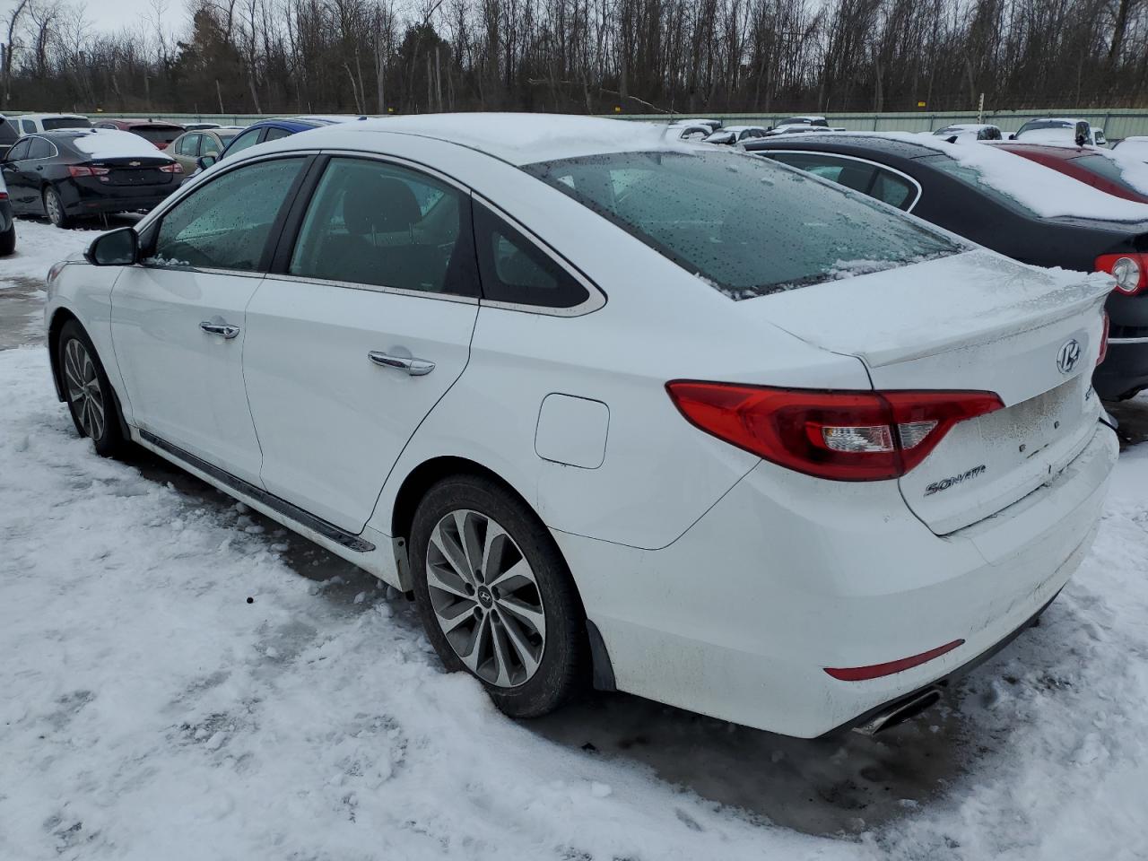 2015 Hyundai Sonata - Image 2