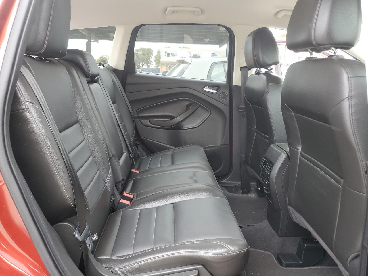 2015 Ford Escape - Image 10