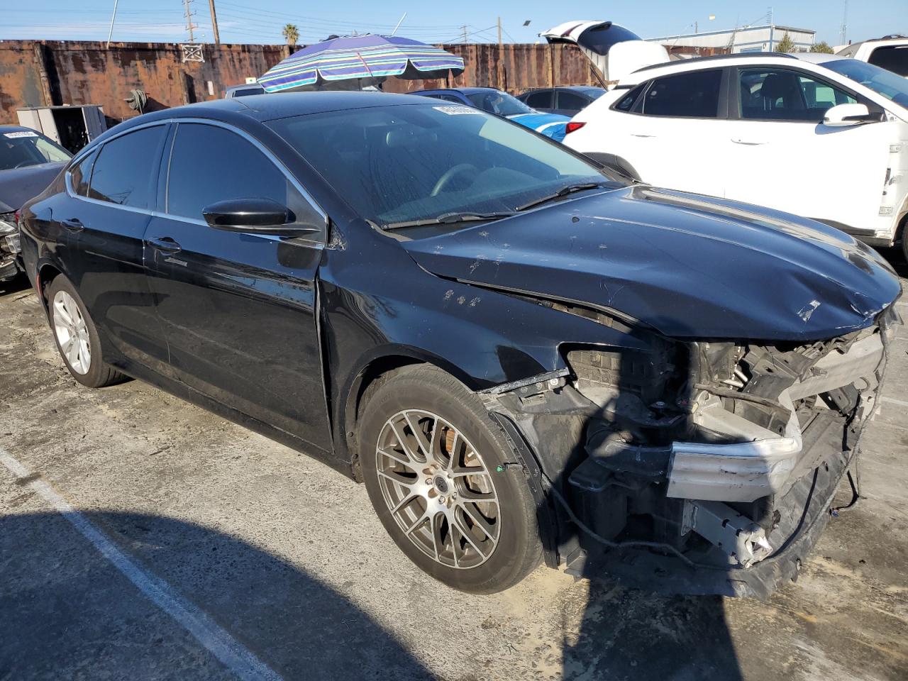 2015 Chrysler 200 - Image 4