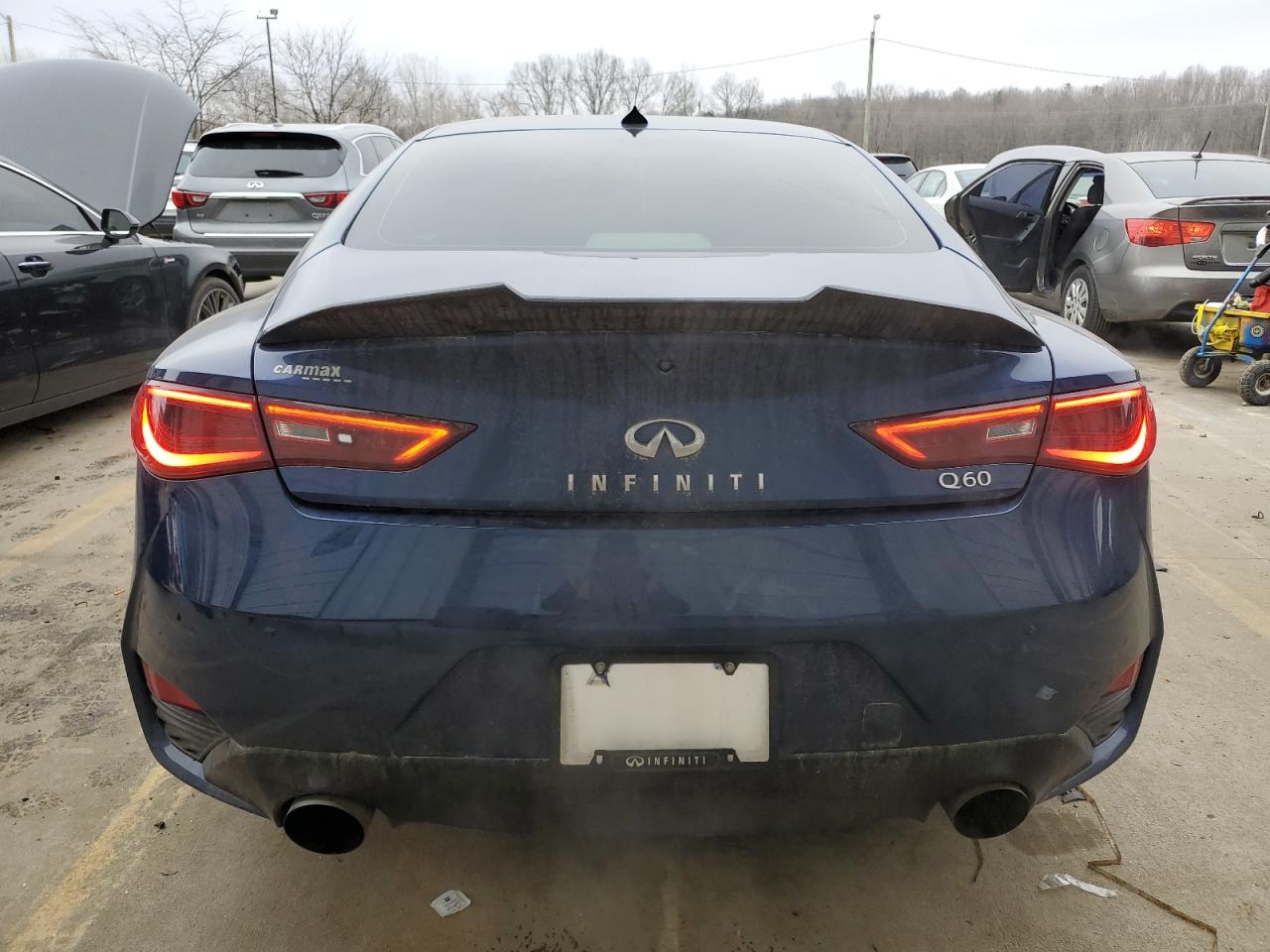 jn1ev7ek7hm363767 JN1EV7EK7HM363767 2017 Infiniti Q60 Premium