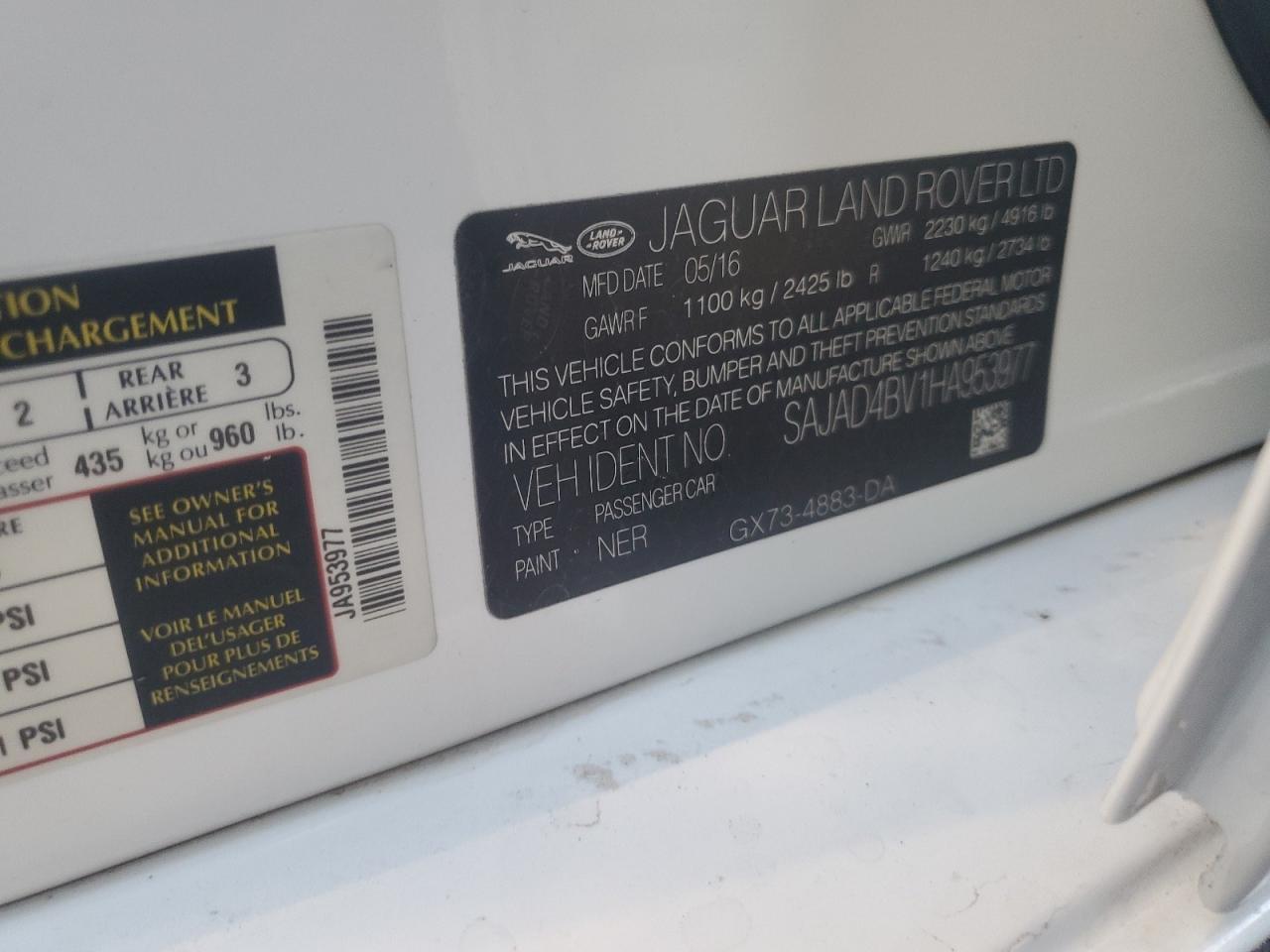 2017 Jaguar XE - Image 12