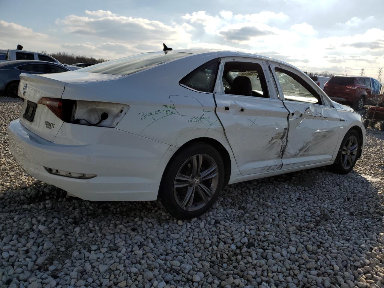 2021 Volkswagen Jetta - Image 3