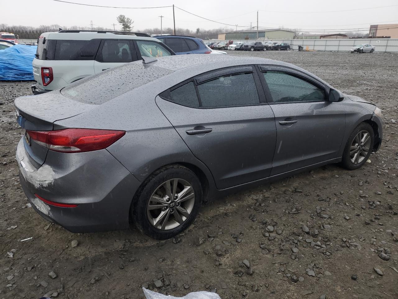 2018 Hyundai Elantra - Image 3
