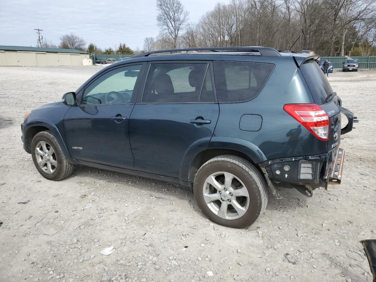 2012 Toyota RAV 4 - Image 2