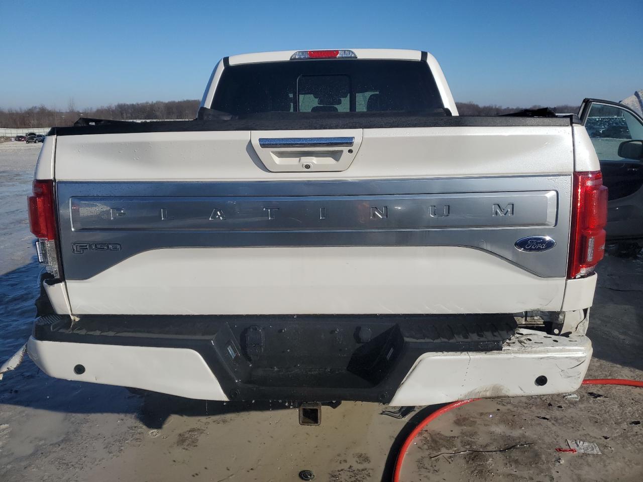 2015 Ford F-150 - Image 6